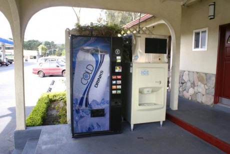 Welcome To Travelers Inn - Vending and Ice Machines